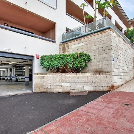 Apartment El Paraiso, Beautiful Swimming Pool With Ocean View, Parking, Fiber