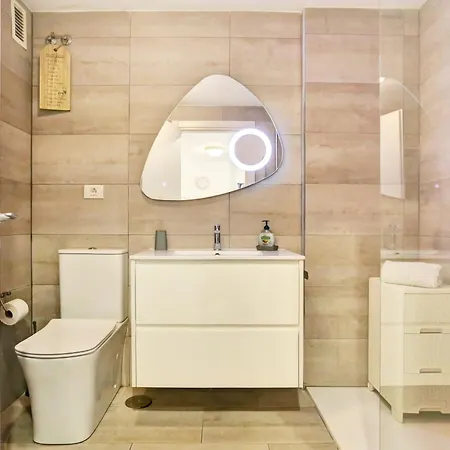 Apartment El Paraiso, Beautiful Swimming Pool With Ocean View, Parking, Fiber