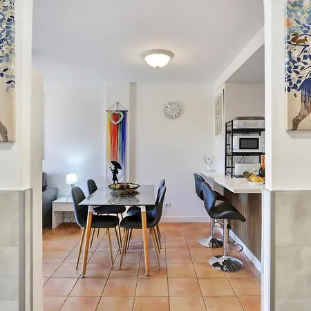 El Paraiso, Beautiful Swimming Pool With Ocean View, Parking, Fiber Apartment Playa Paraiso (Tenerife)